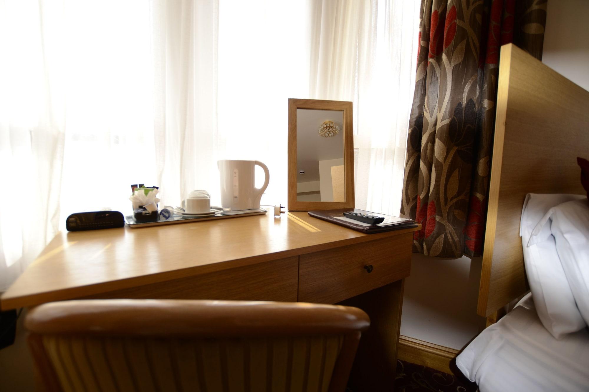 Britannia Inn Hotel Ilford Buitenkant foto