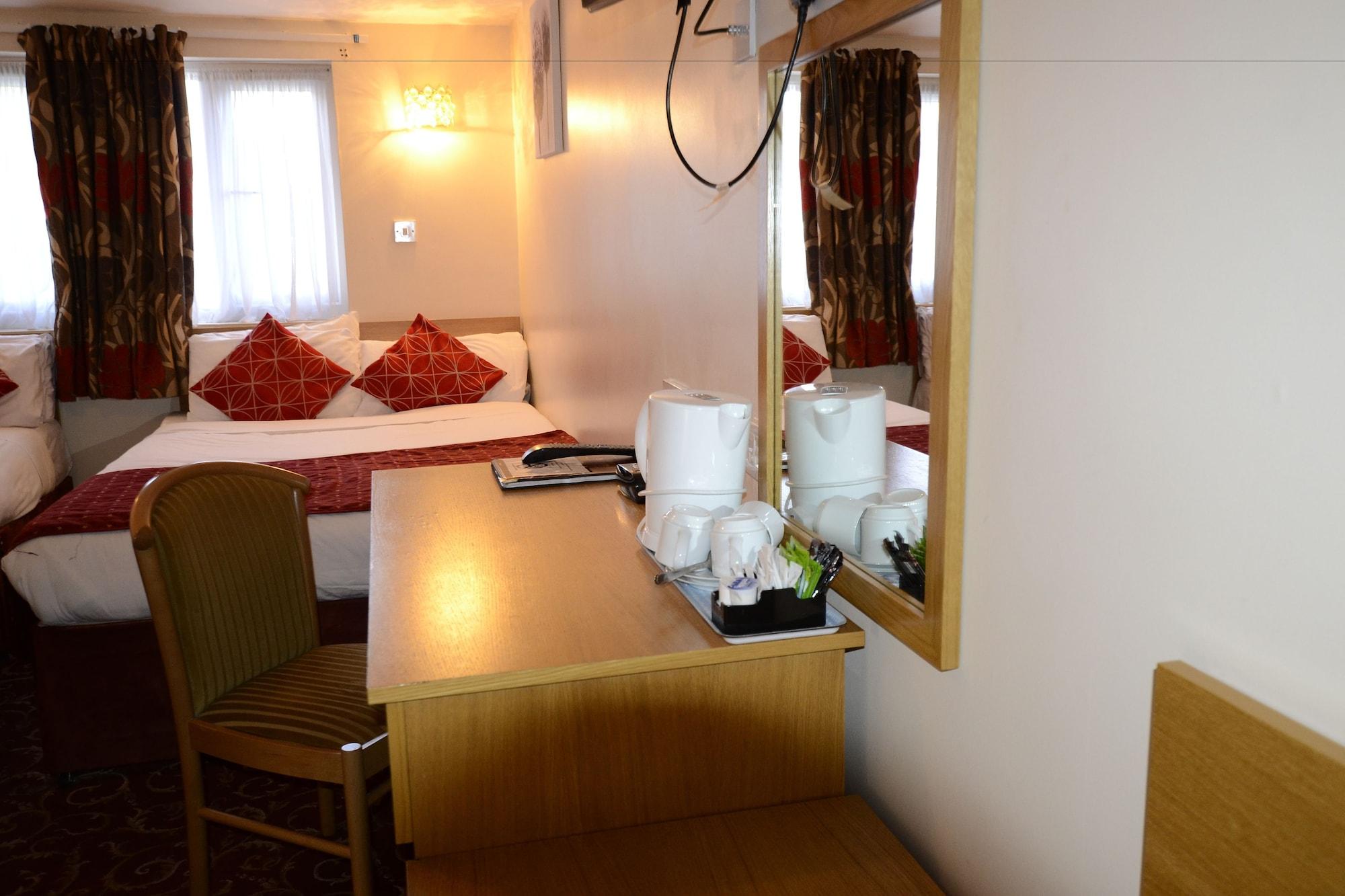 Britannia Inn Hotel Ilford Buitenkant foto